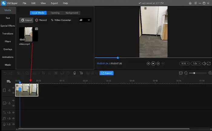 drag a video to the vidclipper timeline